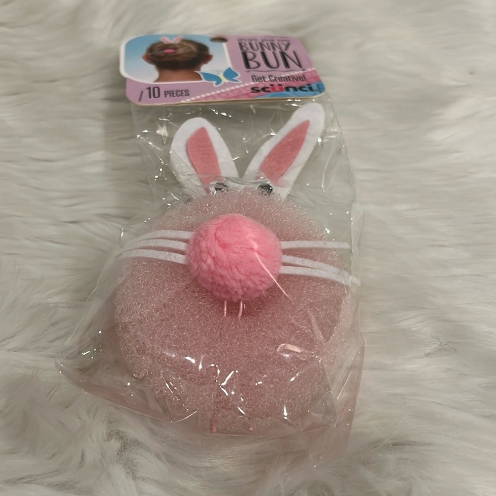 Scunci Create Your Own Bunny Bun 10 piece set with Bunny Ears Hair Pins New
